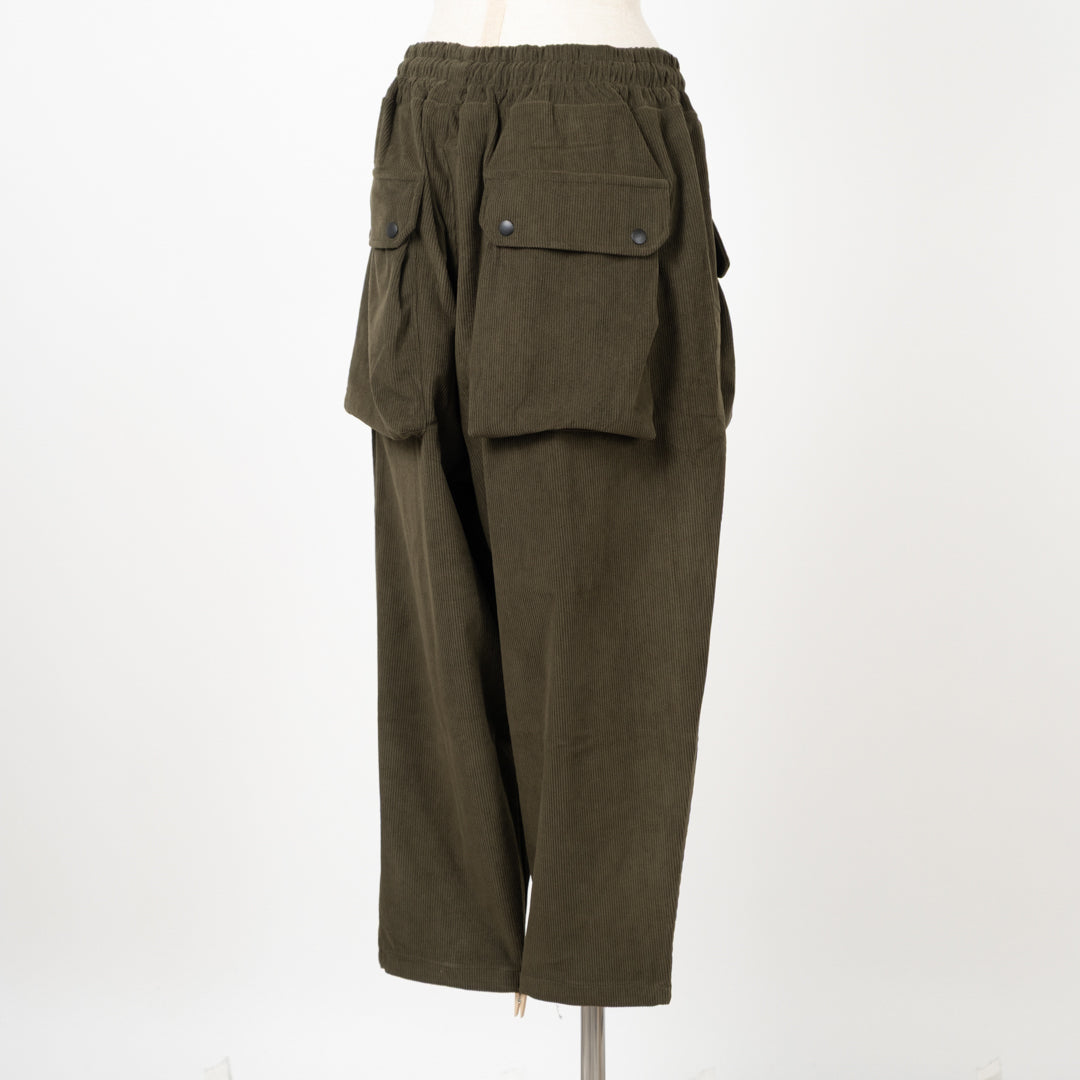 でかポケットコールテンパンツ