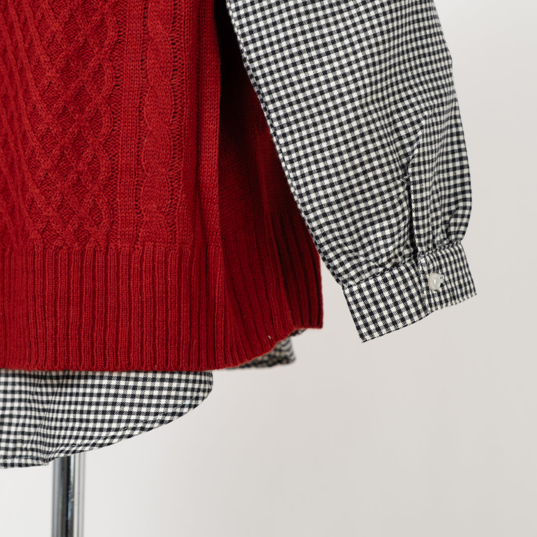 アクリルニット×ブラウス