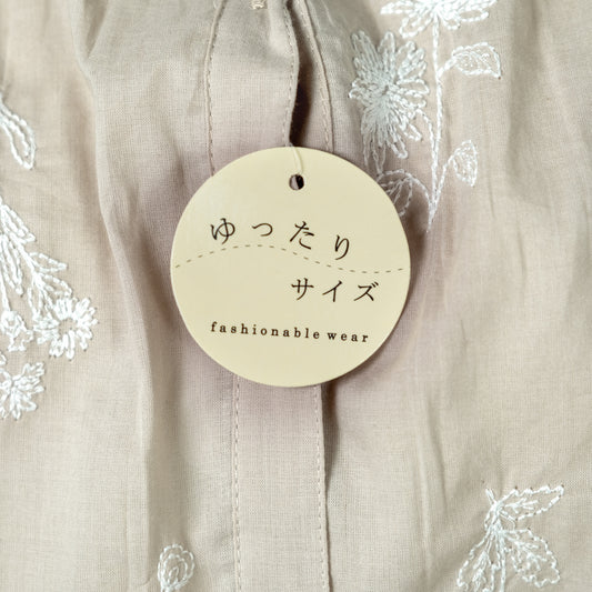 刺しゅうギャザーブラウス (10101067415684)