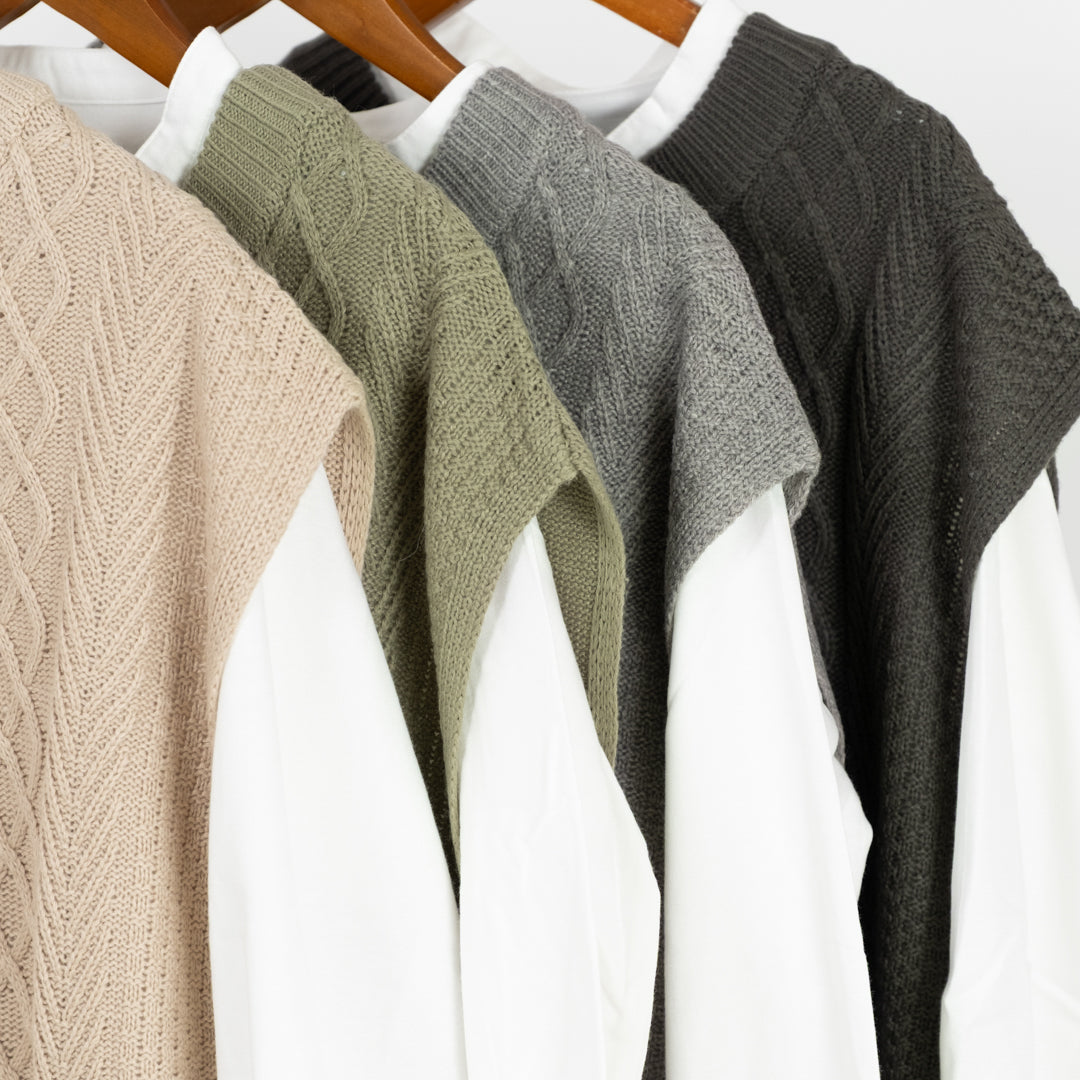 ニットベスト＋シャツアンサンブル