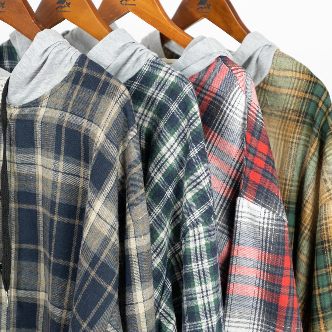 フード付き長袖ブラウス