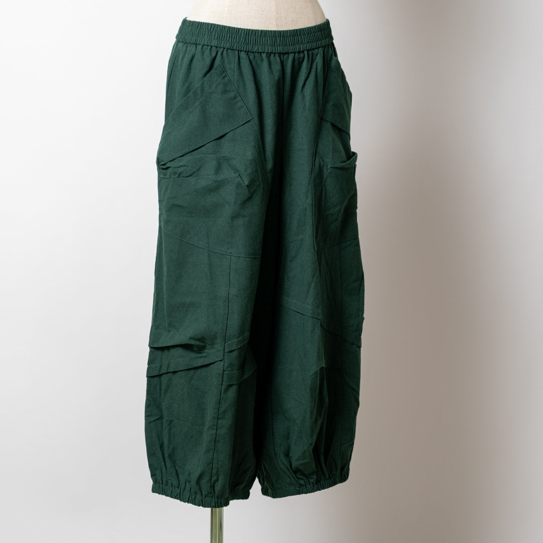 カジュアルパンツ