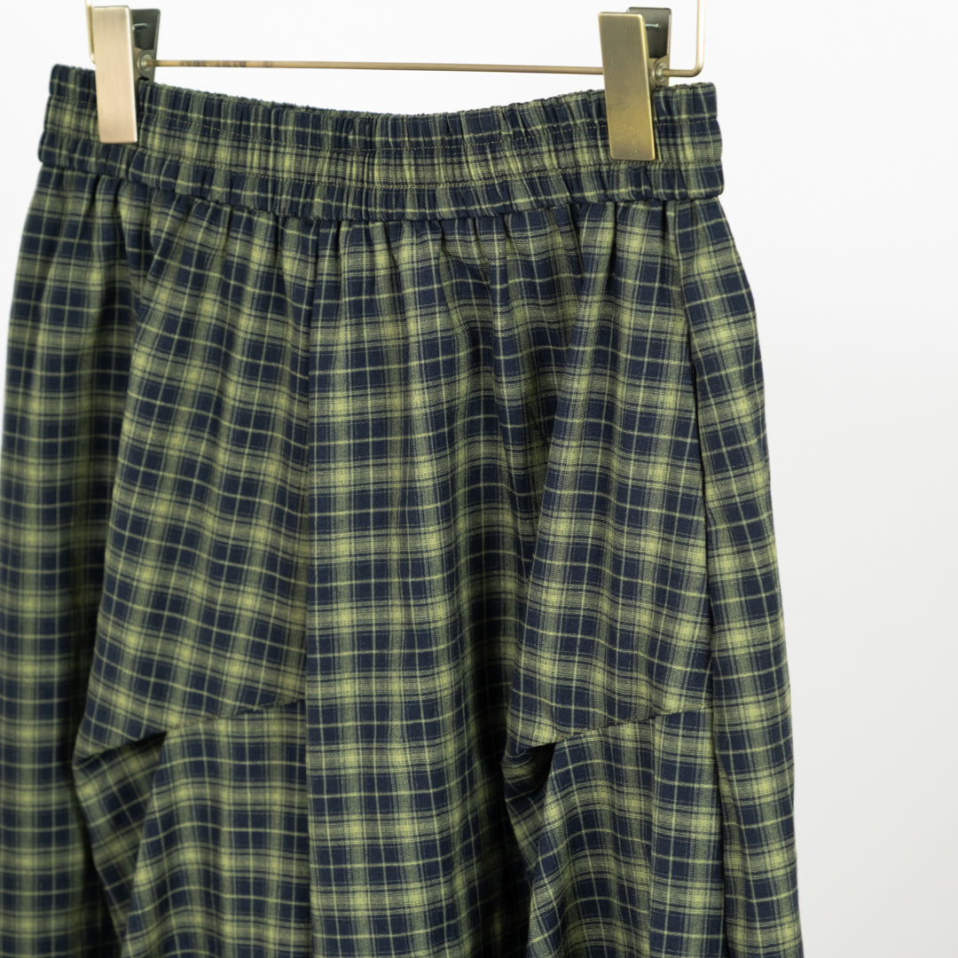 ミドルチェックスカート