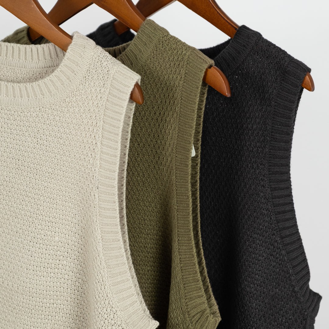 サイドスリットニットベスト – to blossom