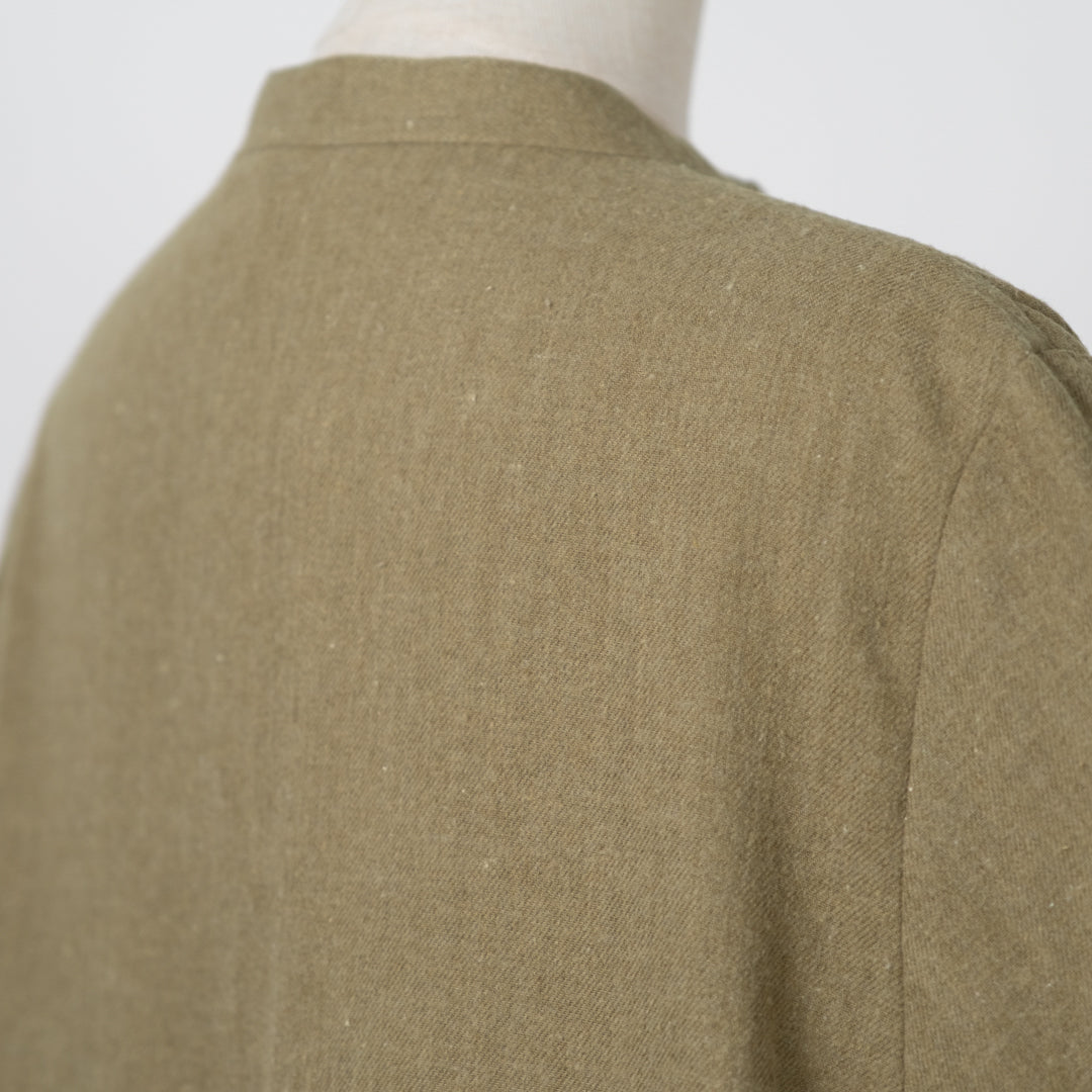 刺しゅう入り多ボタンデザインワンピース