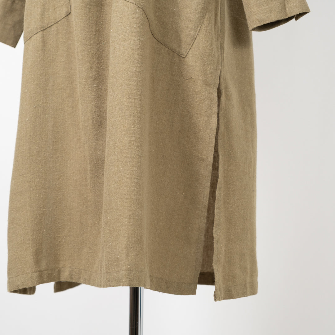 刺しゅう入り多ボタンデザインワンピース