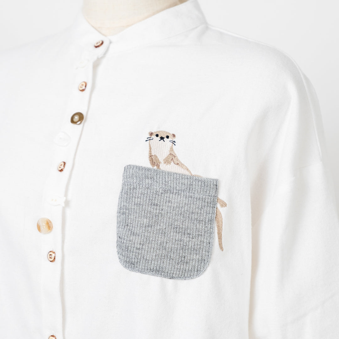 多ボタンニットポケットブラウス
