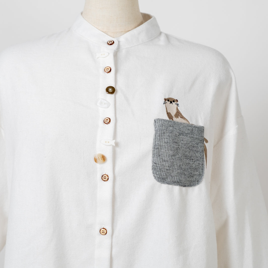 多ボタンニットポケットブラウス