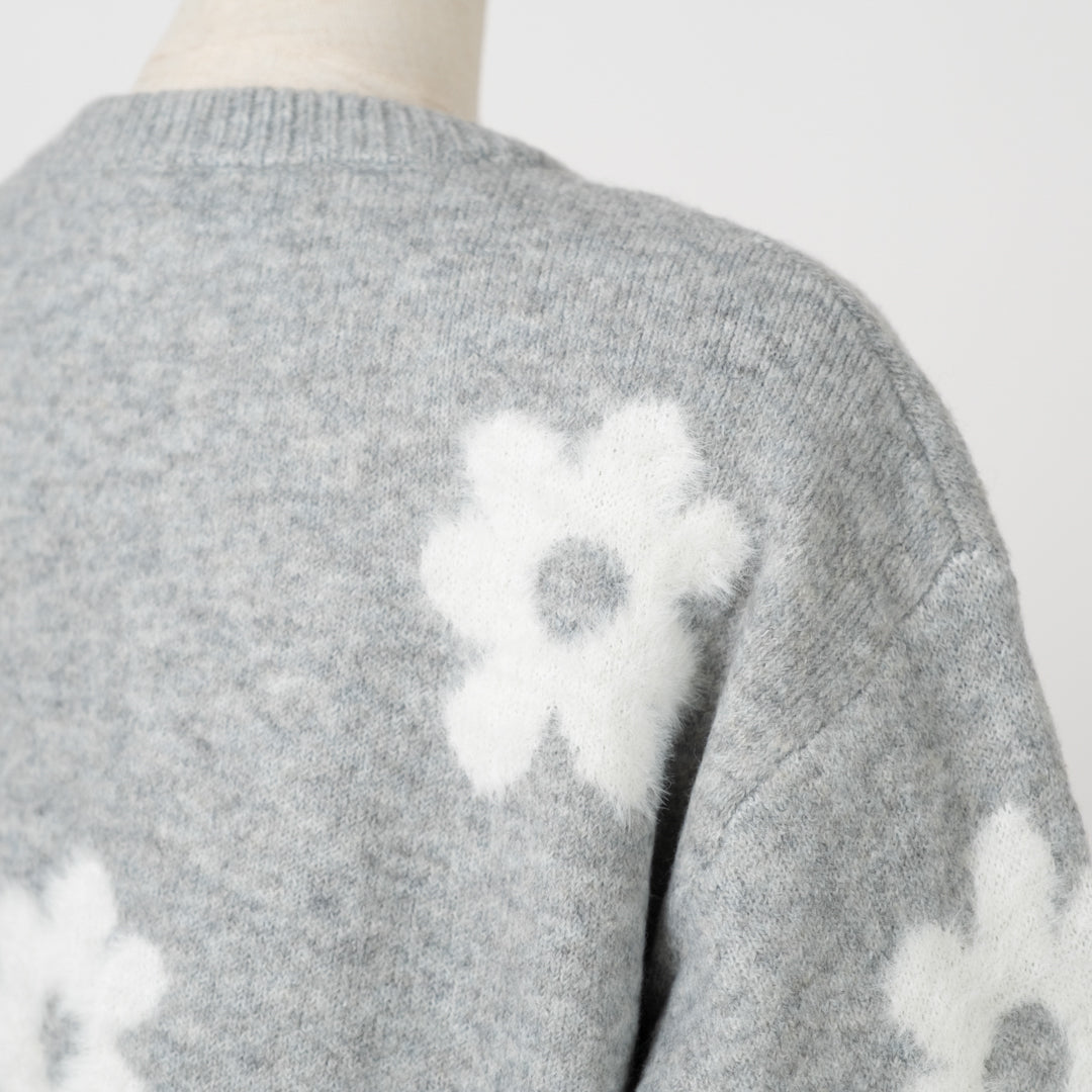 お花シャギーニットプルオーバー