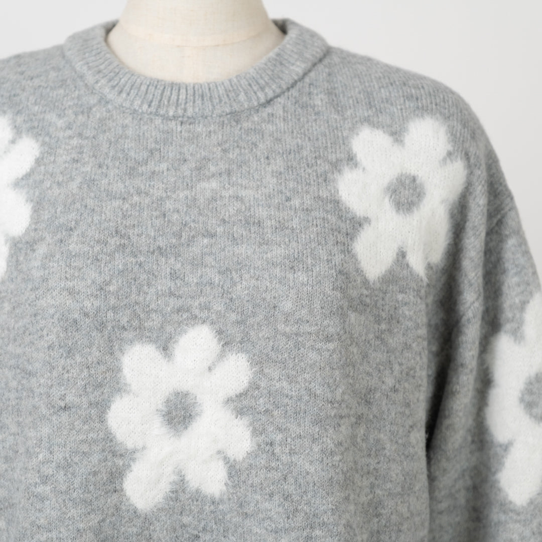 お花シャギーニットプルオーバー