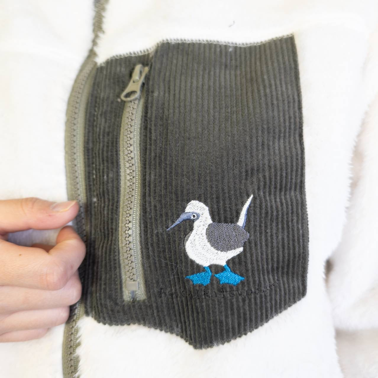 アオアシカツオドリスタンドボアジャケット