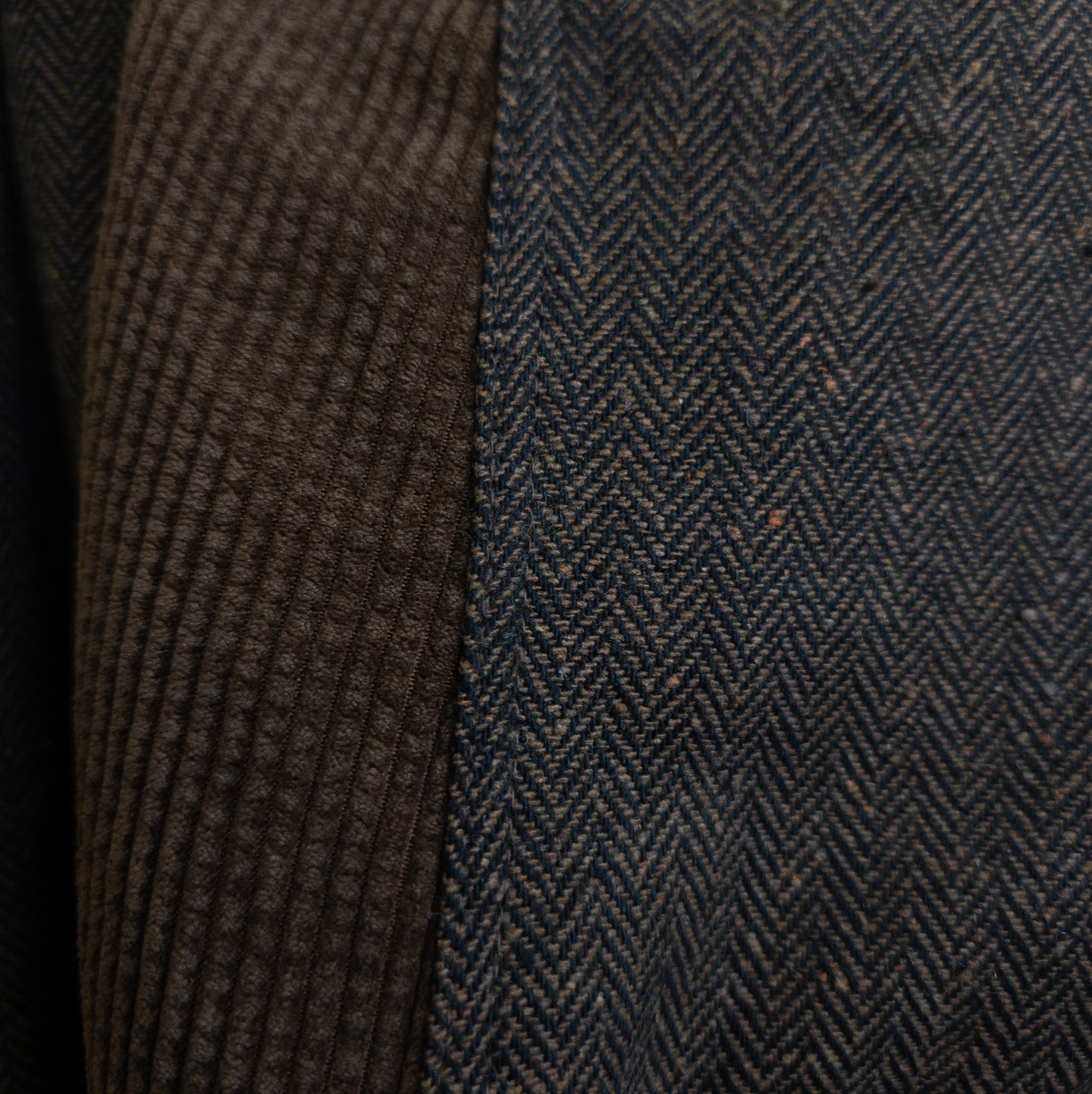 ヘリンボーンパッチフレアスカート