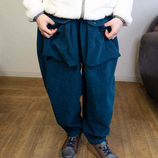 でかポケットコールテンパンツ