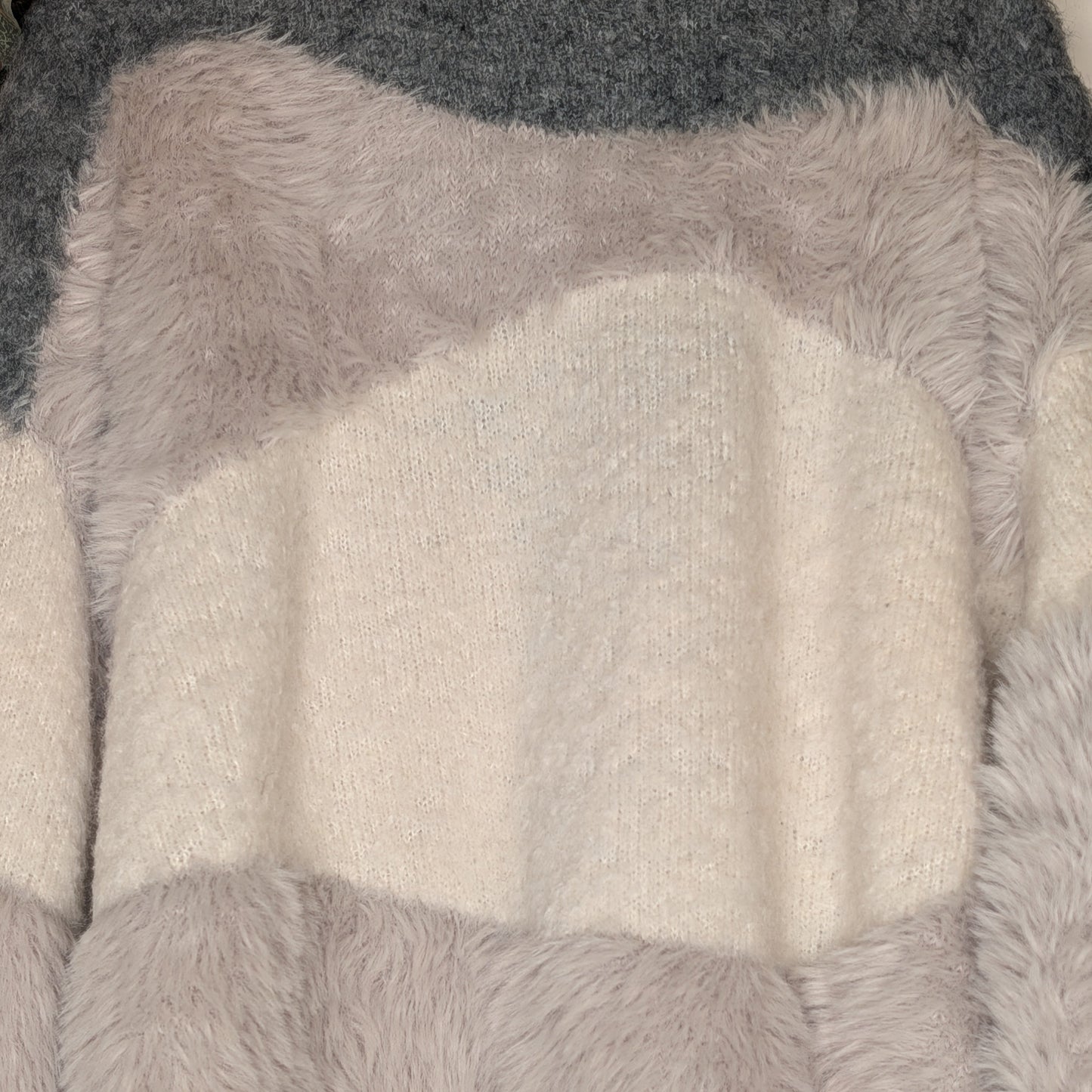 シャギーブークレ異素材カーディガン