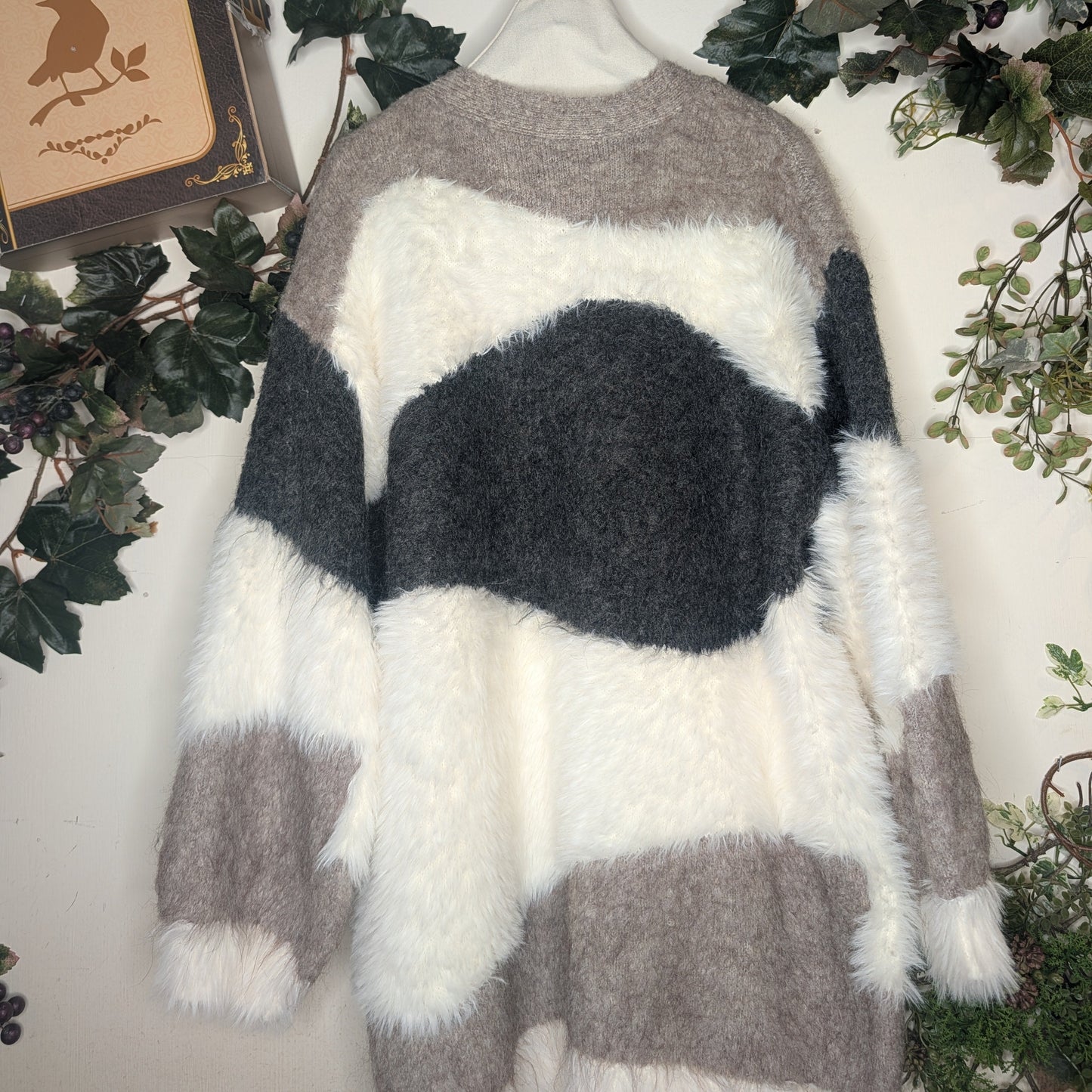 シャギーブークレ異素材カーディガン