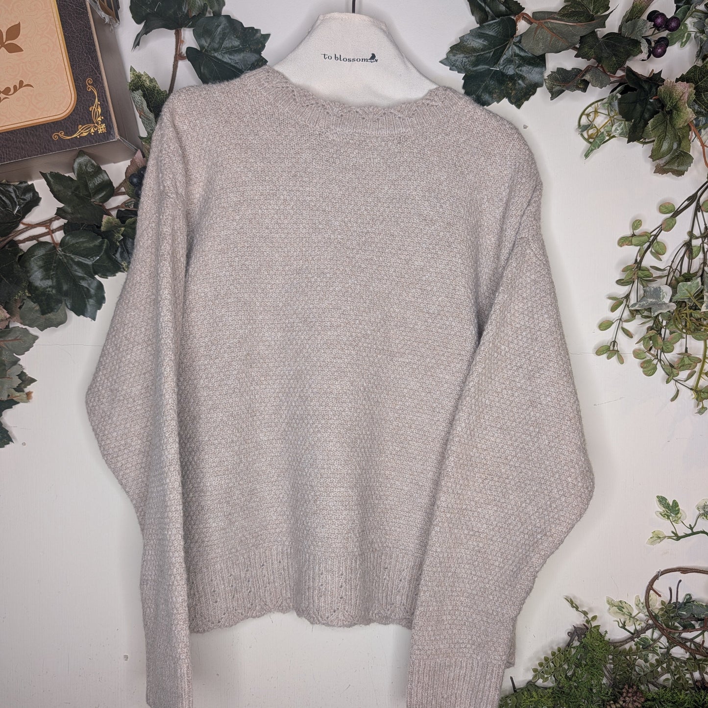 スカラッププルオーバー