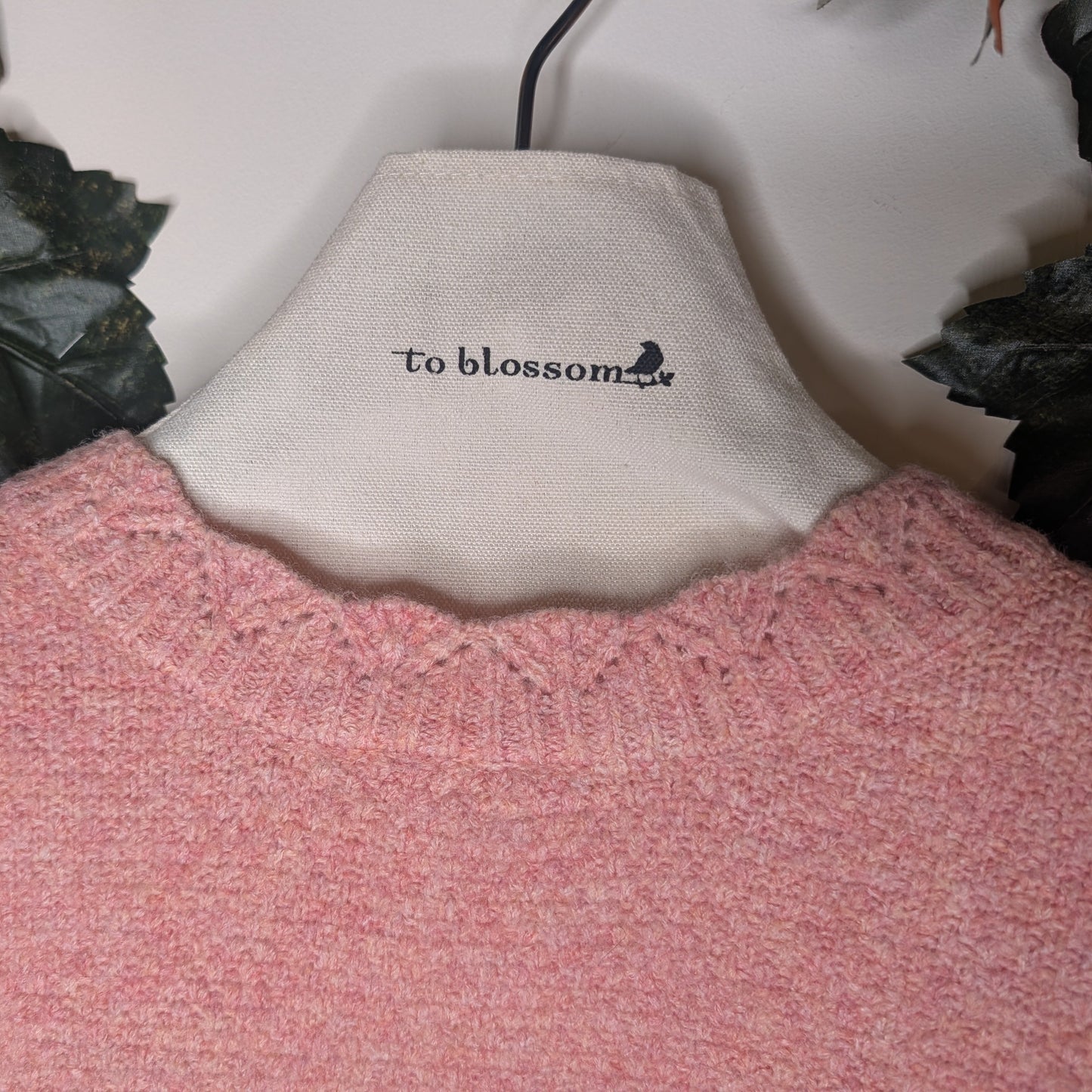 スカラッププルオーバー