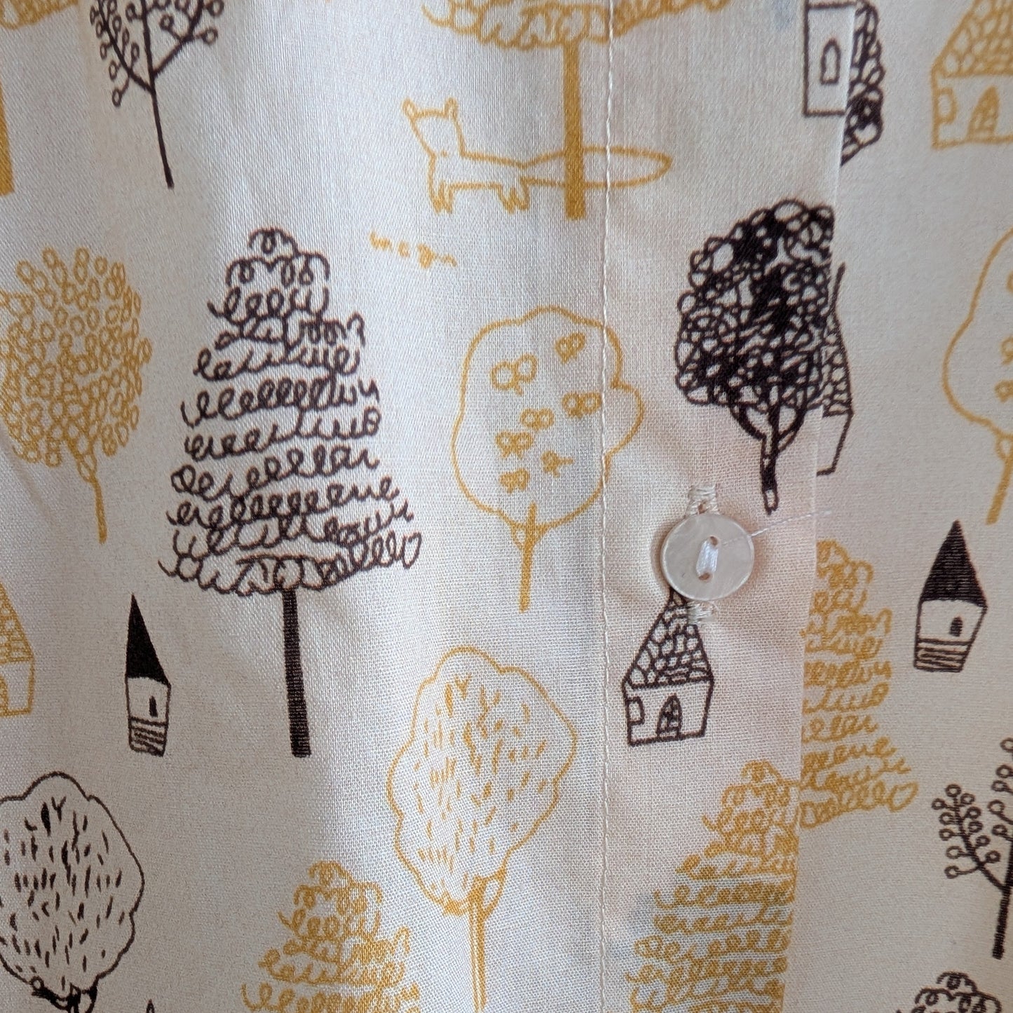 プリントフリルブラウス