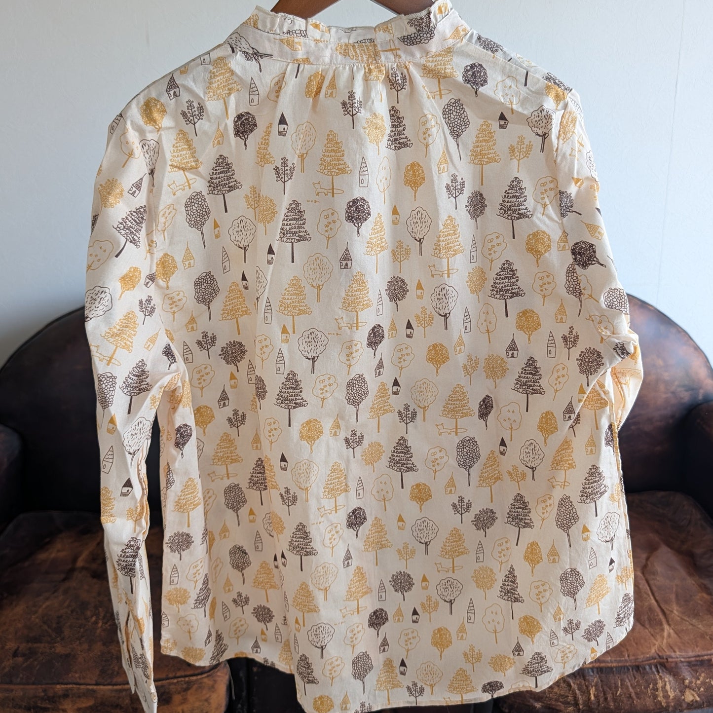 プリントフリルブラウス