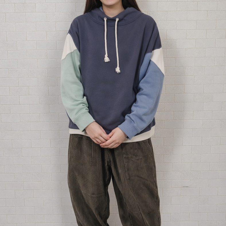 裏毛配色ルーズハイネック