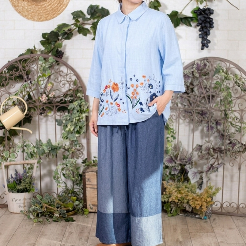 摘みたてブーケの刺繍ブラウス