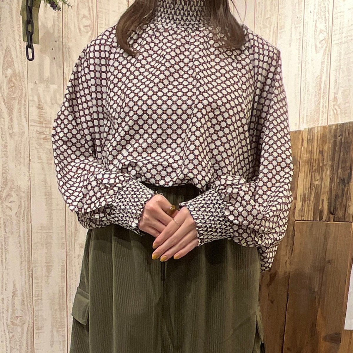 ZARA ゆったりブラウス